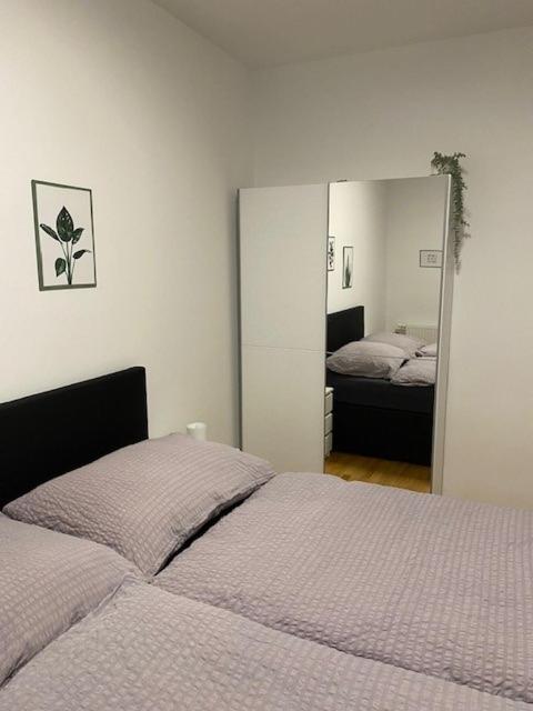 Paky Appartements 00322 Bruck an der Leitha Extérieur photo