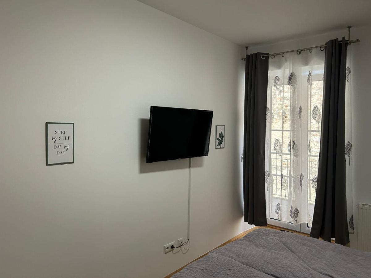 Paky Appartements 00322 Bruck an der Leitha Extérieur photo